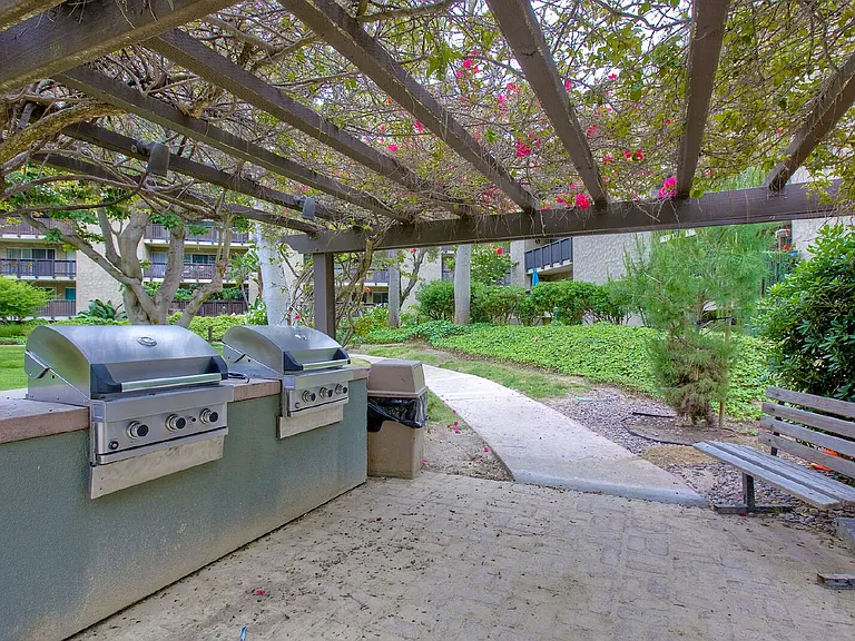6202 Friars Rd #305 — Photo 23