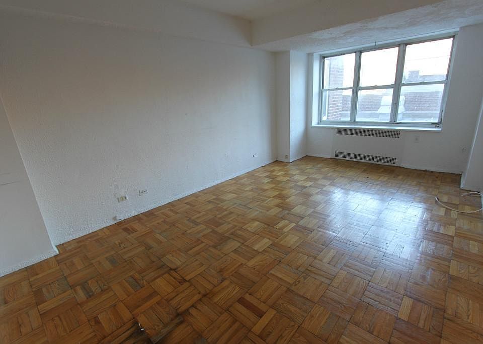 1st image of 6561 Saunders St APT 1E