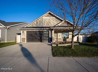 7996 N Hibiscus Ln, Coeur D Alene, ID 83815