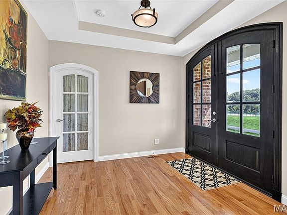 5th image of 4425 Lookout Point Dr