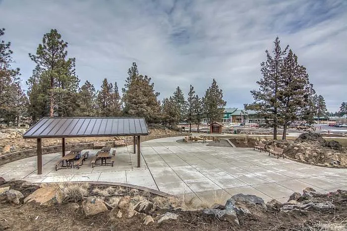 61541 Lorenzo Dr — Photo 24