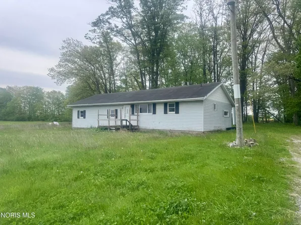 5598 Arrowsmith Rd, Hicksville, OH 43526