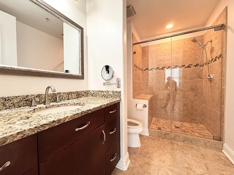 4620 Piedmont Row Dr #304 — Photo 8