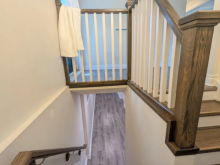 175 Colcleugh Ave — Photo 33