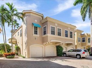 401 Resort Ln #401, Palm Beach Gardens, FL 33418