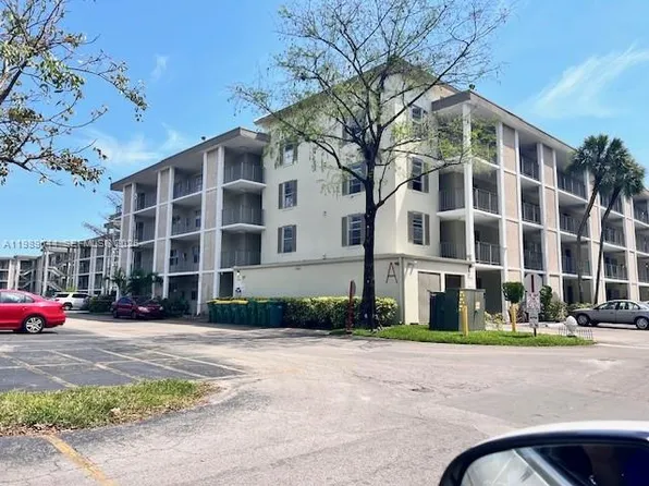 2998 NW 48th Ter APT 233, Lauderdale Lakes, FL 33313