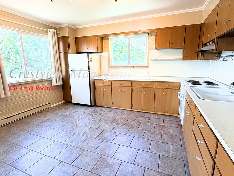 511 E 1st Ave #403 — Photo 4