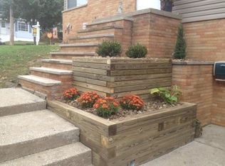 2910 Morrison St, Akron, OH 44312