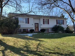 75 McFadden Rd, Apalachin, NY 13732