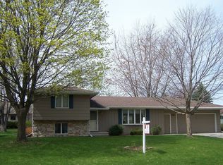 741 Fulton St, Seymour, WI 54165