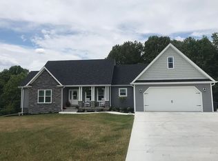 39 Woodland Heights Pkwy, Campbellsville, KY 42718