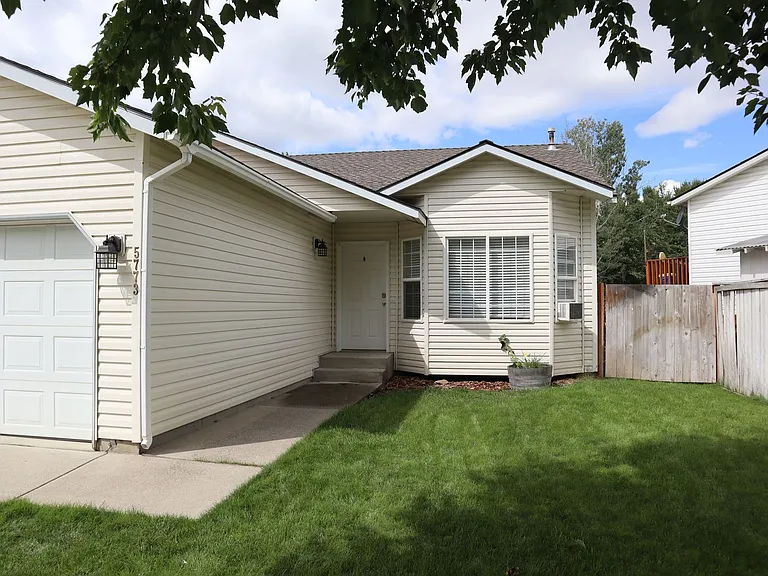 5773 N Morleau Ln — Photo 3
