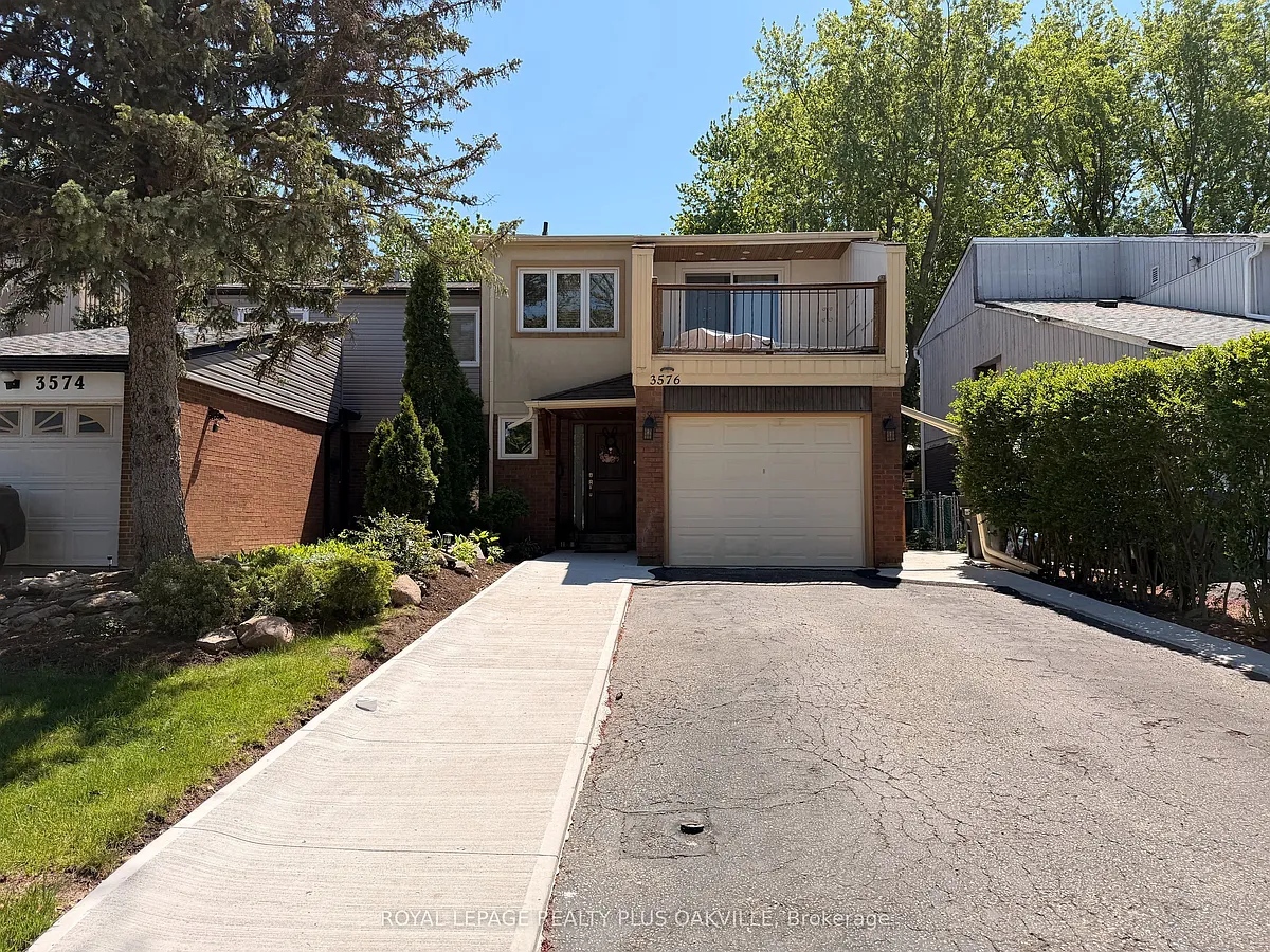 Building Photo - 3576 Ash Row Cres #LOWER