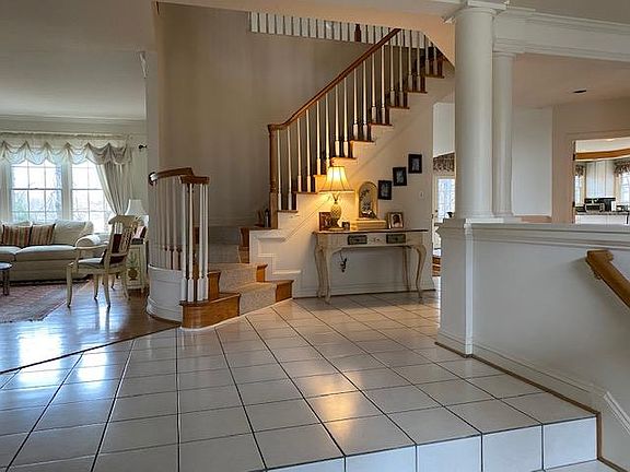 Entrance Foyer