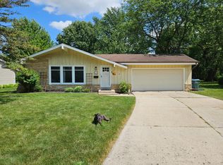 5119 Russell Ct W, Greendale, WI 53129