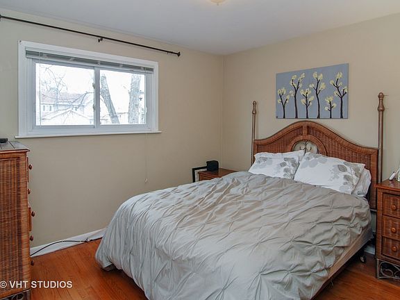5th image of 652 W Lorraine Ave