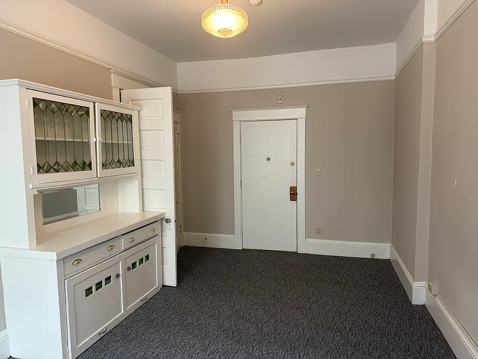 5355 Tallman Ave NW #303
