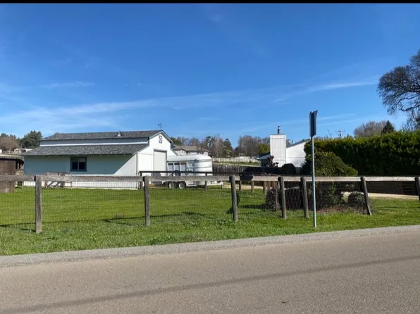 6900 Graves Creek Rd, Atascadero, CA 93422