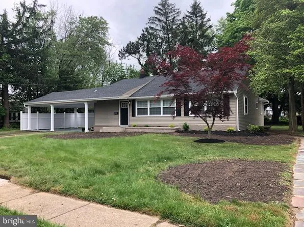 111 Holly Dr, Woodbury, NJ 08096