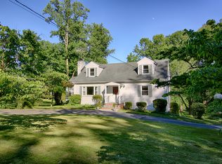 40 Lindabury Ave, Bernardsville, NJ 07924