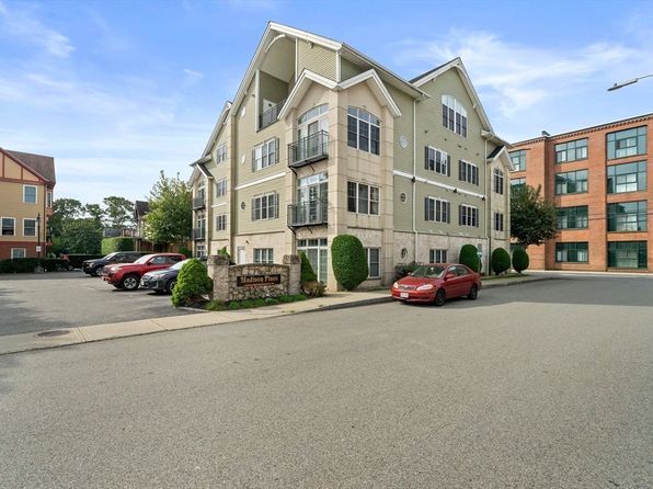163 Rumford Ave #204