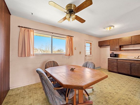 4th image of 7617 Deerfield Ave