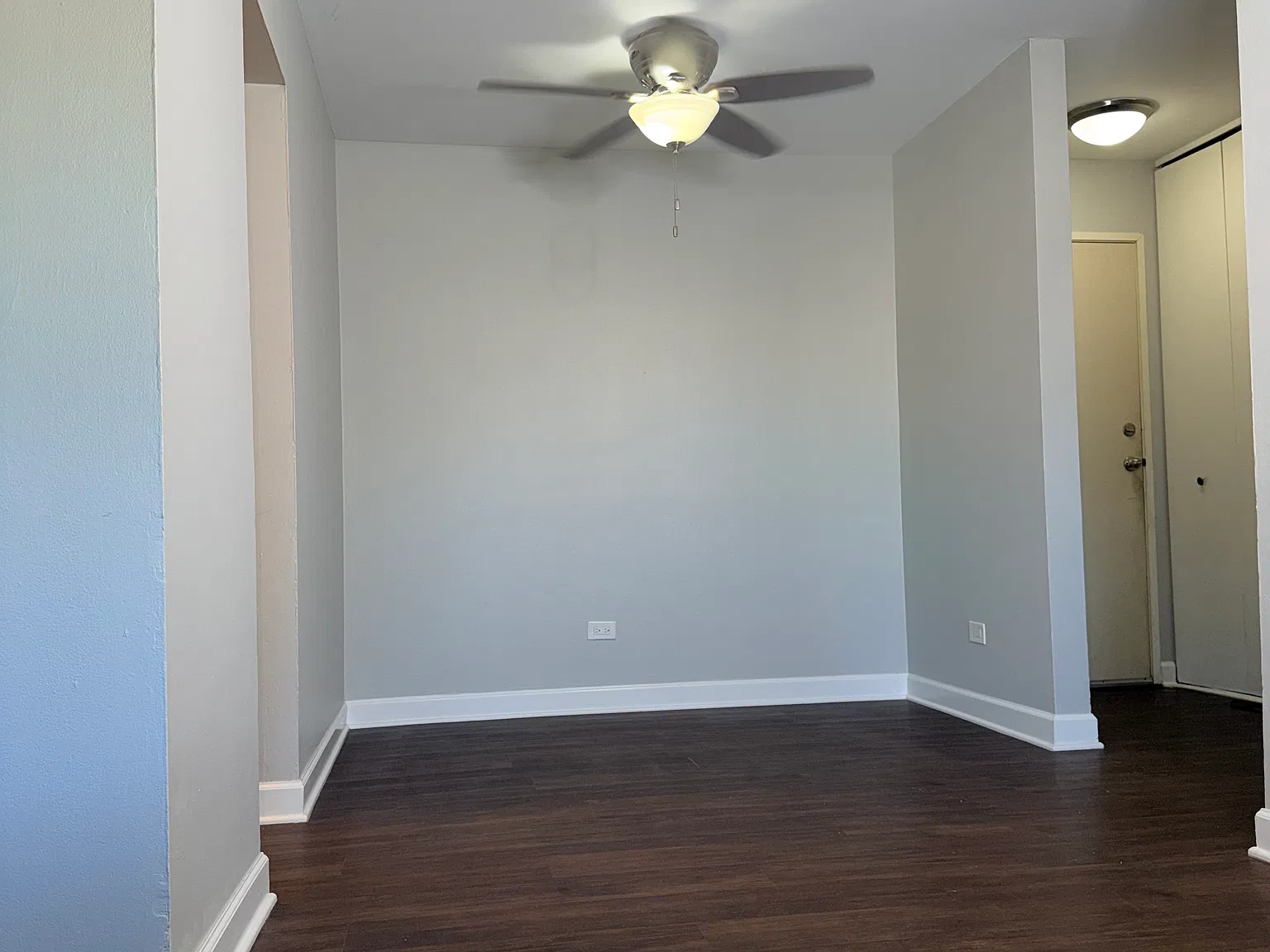 2 bed, 910 sqft, $1,900 — Photo 4