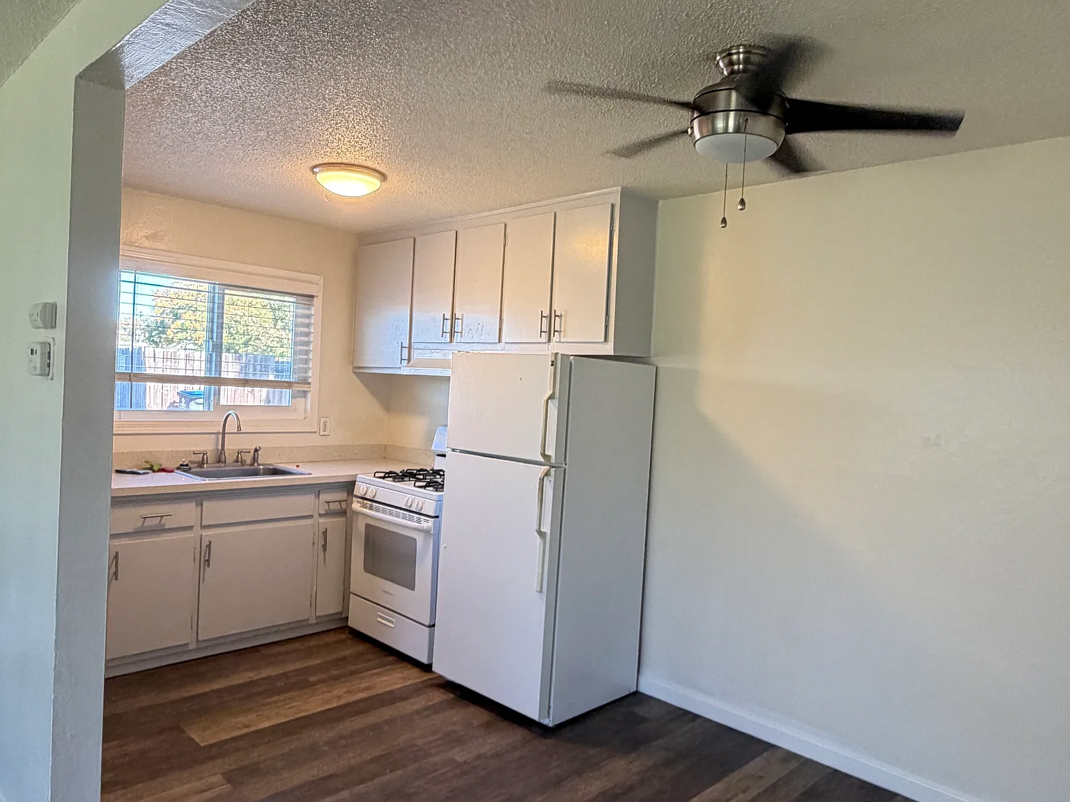 1 bed, $1,650 — Photo 3