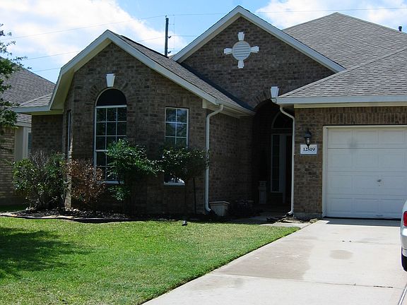 2nd image of 12819 Sienna Trails Dr