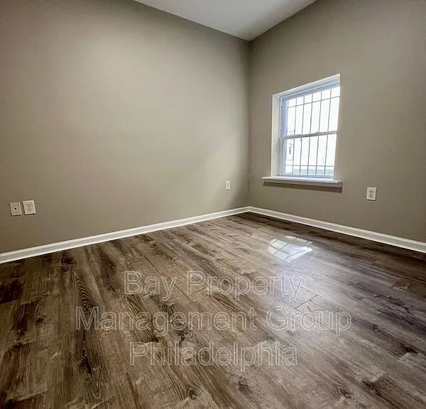 1844 Master St #2 — Photo 10