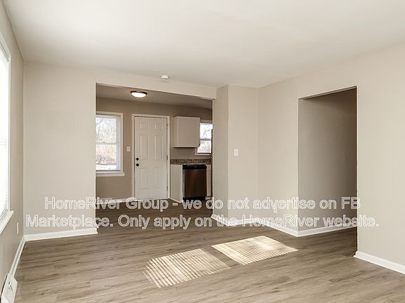 5th image of 14904 Bellaire Ave