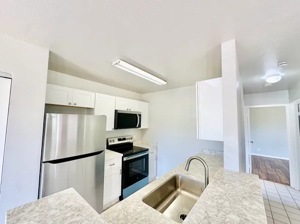 2090 Hanalima St APT X101, Lihue, HI 96766