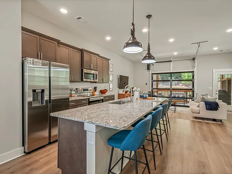 207 Stonecrest Cir — Photo 21