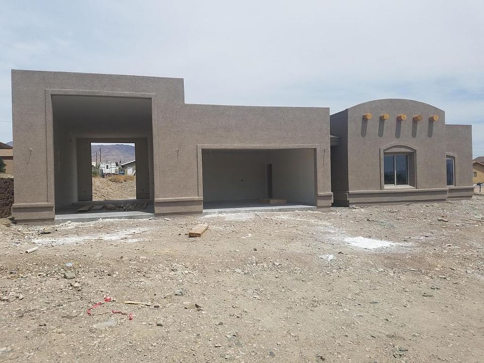 1st image of 247 Geronimo Ln N