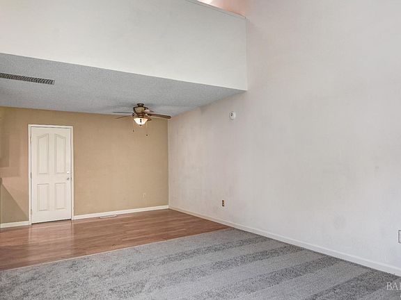 2nd image of 5012 Country Club Drive
