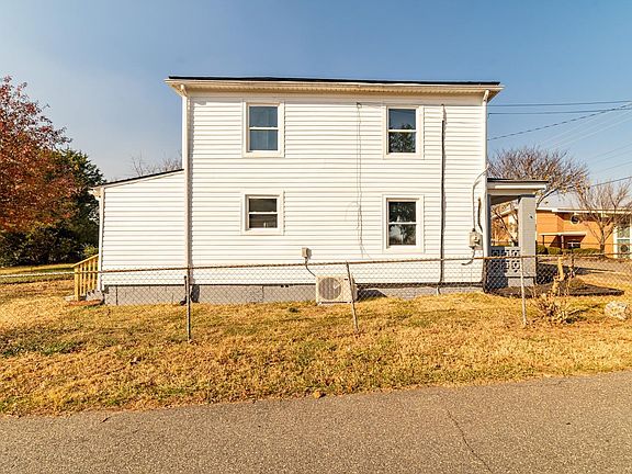 3rd image of 401 Smyth St