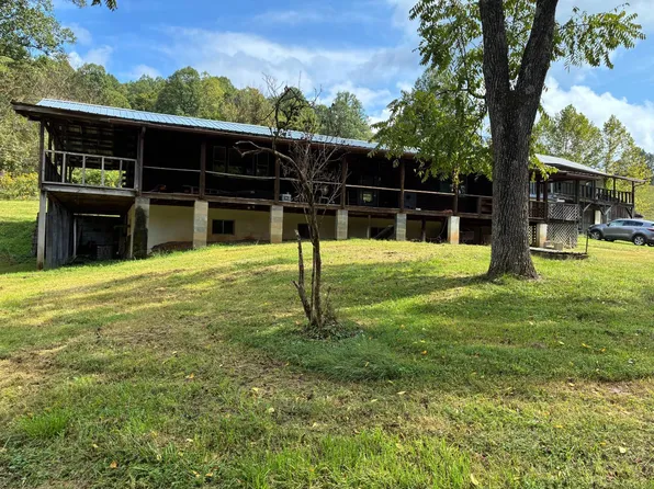 202 Cardinal Ln, Heaters, WV 26627