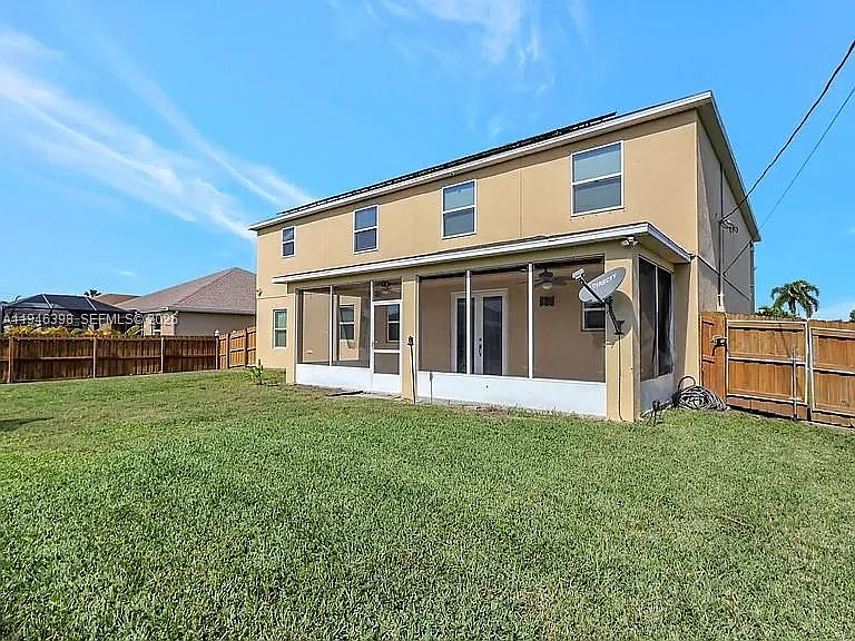1018 SW Eckard Ave — Photo 59