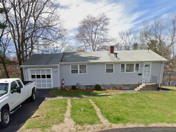 35 Townsend Ter, Framingham, MA 01701