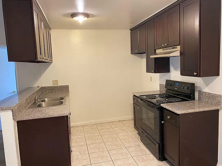 23647 Golden Springs Dr #G-1 — Photo 11