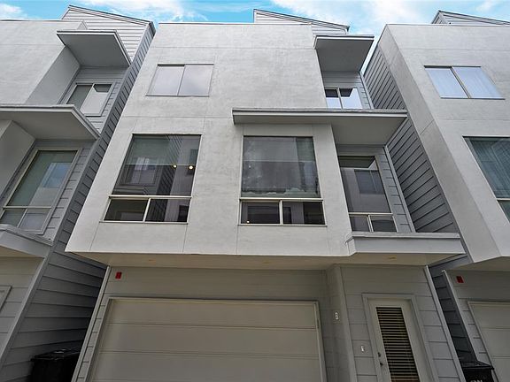 3rd image of 5712 Winsome Ln Unit B