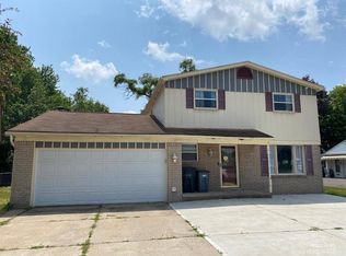 38381 Five Mile Rd, Livonia, MI 48154