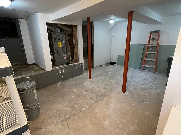 77 Goldfinch Ln — Photo 25