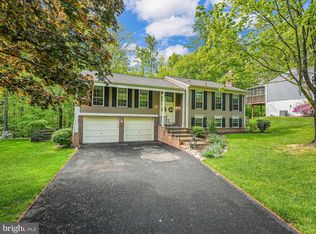 9015 Octavia Ct, Springfield, VA 22153