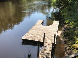 335 Crawfish Rd, Branchville, SC 29432