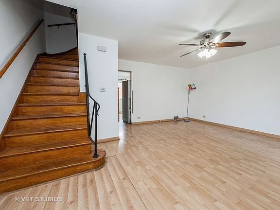 2nd image of 29 E Judith Ann Dr