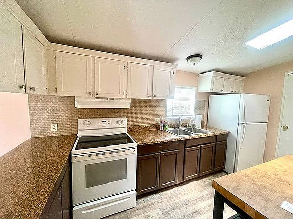 2nd image of 1228 Marsh Creek Ln #212