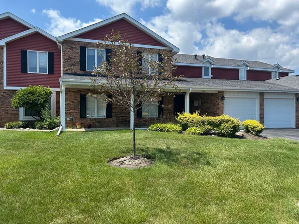 7236 Cottonwood Ct Unit A, Willowbrook, IL 60527