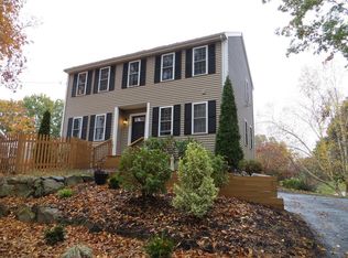 55 Sandy Point Rd, Somerset, MA 02726