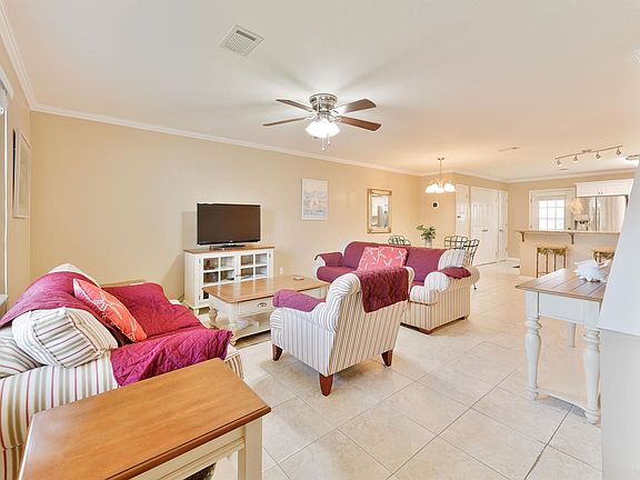 5th image of 241 Ellis Rd Unit 36
